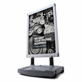 Ulkoständi / mainostaulu / ulkomainosteline