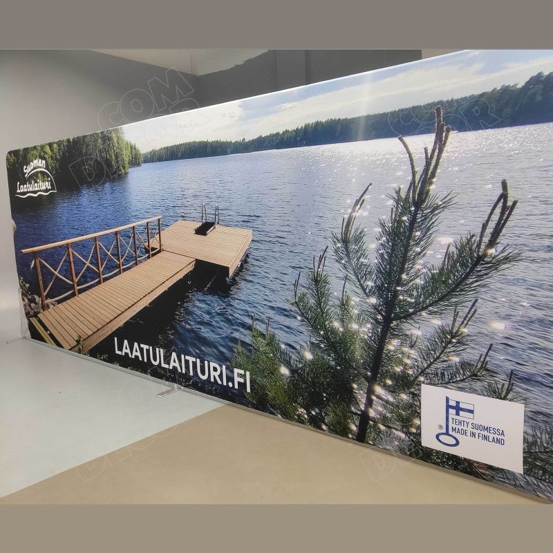 Iso taustaseinä