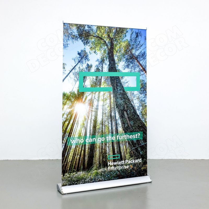 Quick roll retractable banner